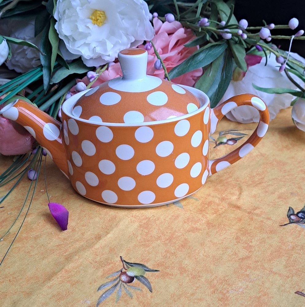 Tea Pot - Picture 4 of 4